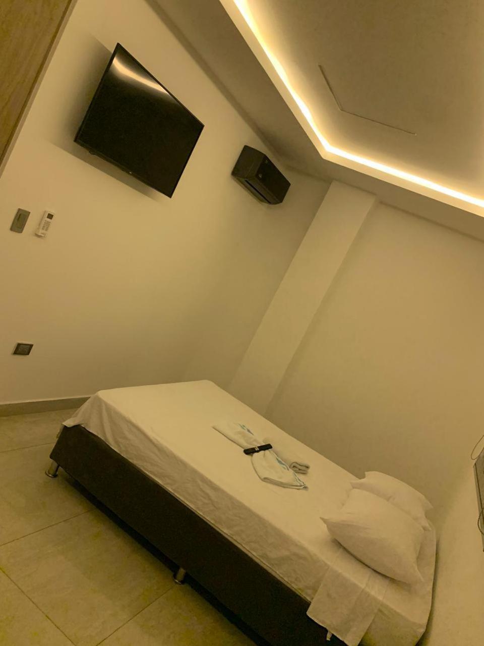 Sky Towers Hotel Cucuta Bagian luar foto