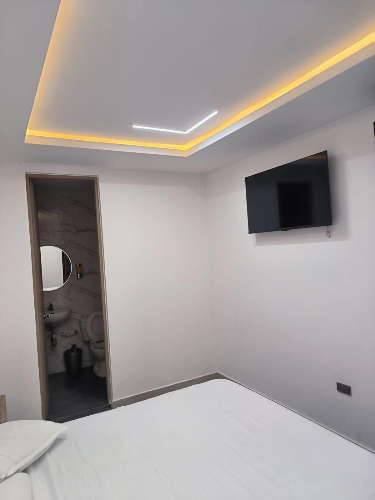 Sky Towers Hotel Cucuta Bagian luar foto