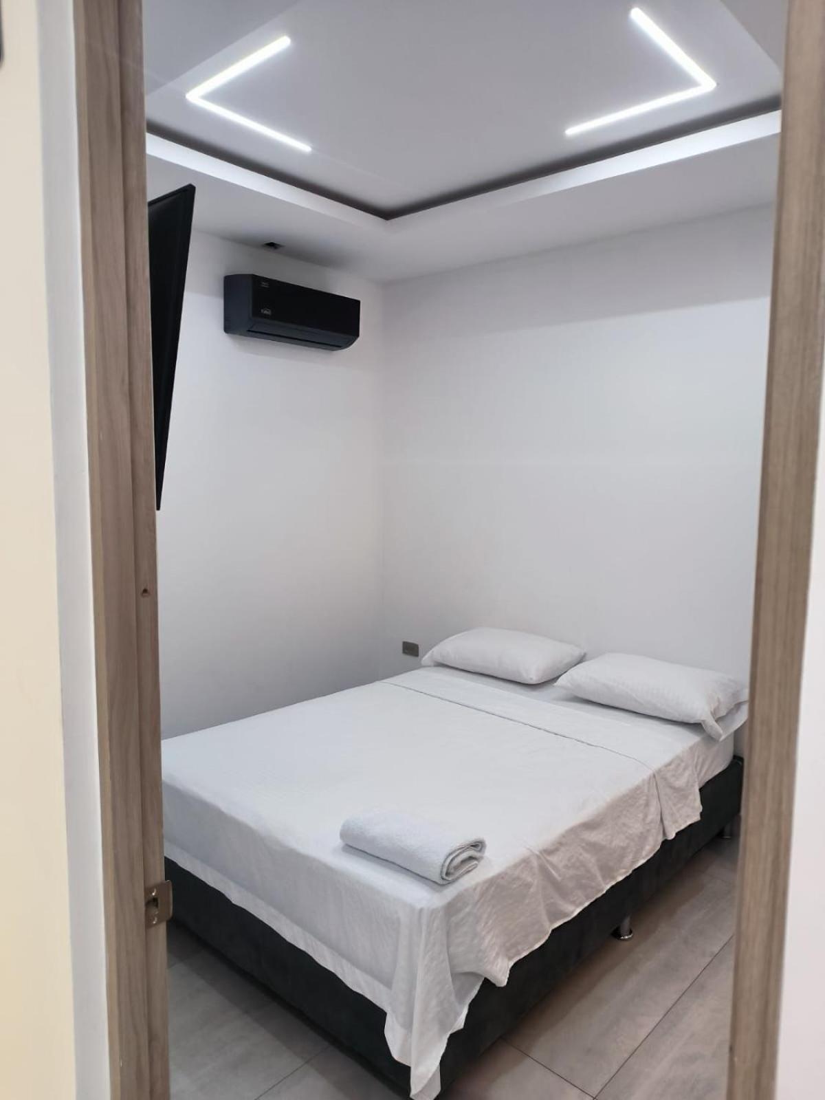 Sky Towers Hotel Cucuta Bagian luar foto